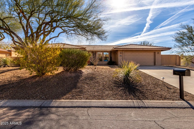 15655 Richwood Ave, Fountain Hills, AZ 85268