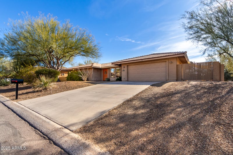 15655 Richwood Ave, Fountain Hills, AZ 85268