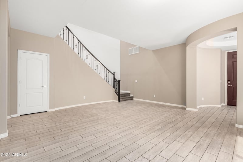 15655 Sierra St, Surprise, AZ 85379