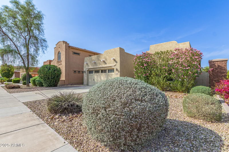 15656 Devonshire Ave, Goodyear, AZ 85395