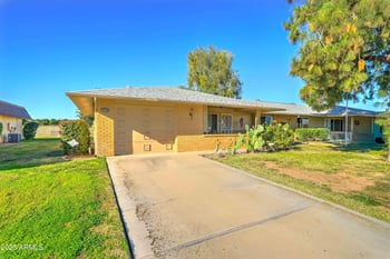 15658 Lakeforest Dr, Sun City, AZ 85351