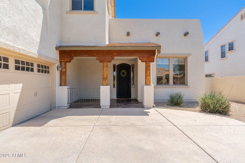 15659 Meadowbrook Ave, Goodyear, AZ 85395