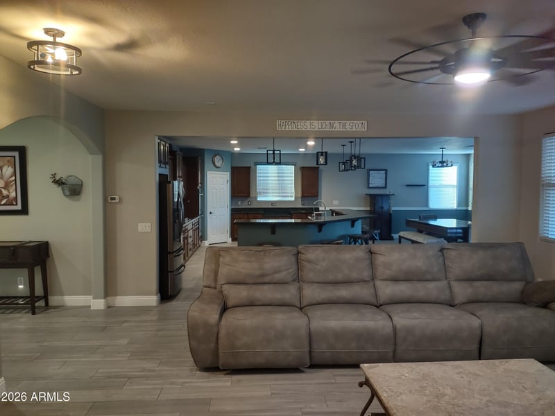 15659 N 184th Ln, Surprise, AZ 85388