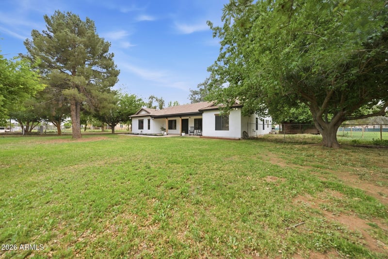 1566 Paint Horse Pl, San Tan Valley, AZ 85140