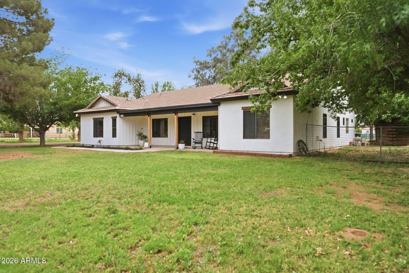 1566 Paint Horse Pl, San Tan Valley, AZ 85140