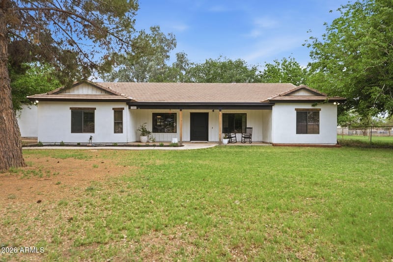 1566 Paint Horse Pl, San Tan Valley, AZ 85140