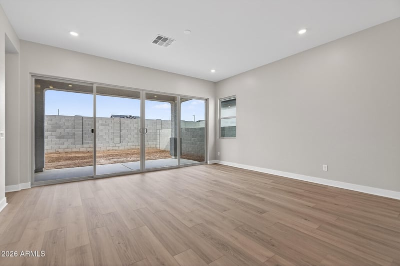 15660 Voltaire St, Surprise, AZ 85379