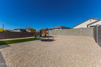 15660 Desert Hollow Dr, Surprise, AZ 85387