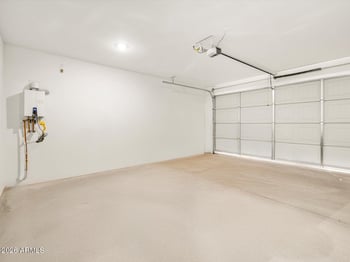 15662 W Honeysuckle Dr, Surprise, AZ 85387