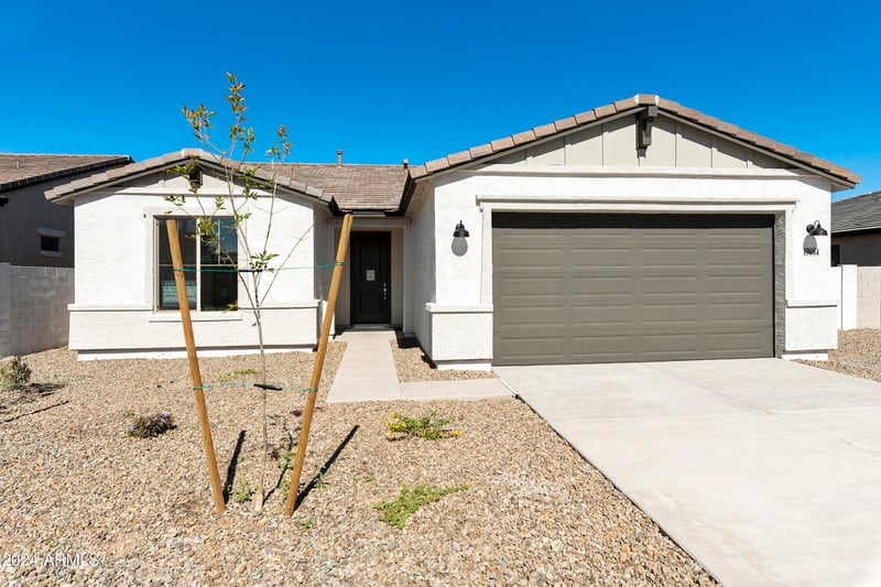 15664 W Mercer Ln, Surprise, AZ 85379