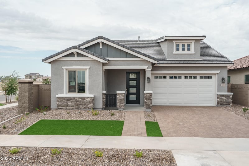15668 Pershing St, Surprise, AZ 85379