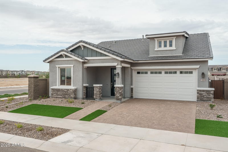 15668 Pershing St, Surprise, AZ 85379