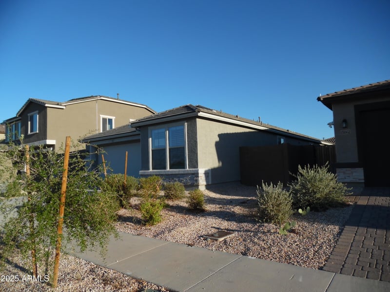 15668 Washington St, Goodyear, AZ 85338