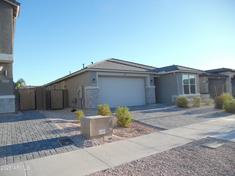 15668 Washington St, Goodyear, AZ 85338