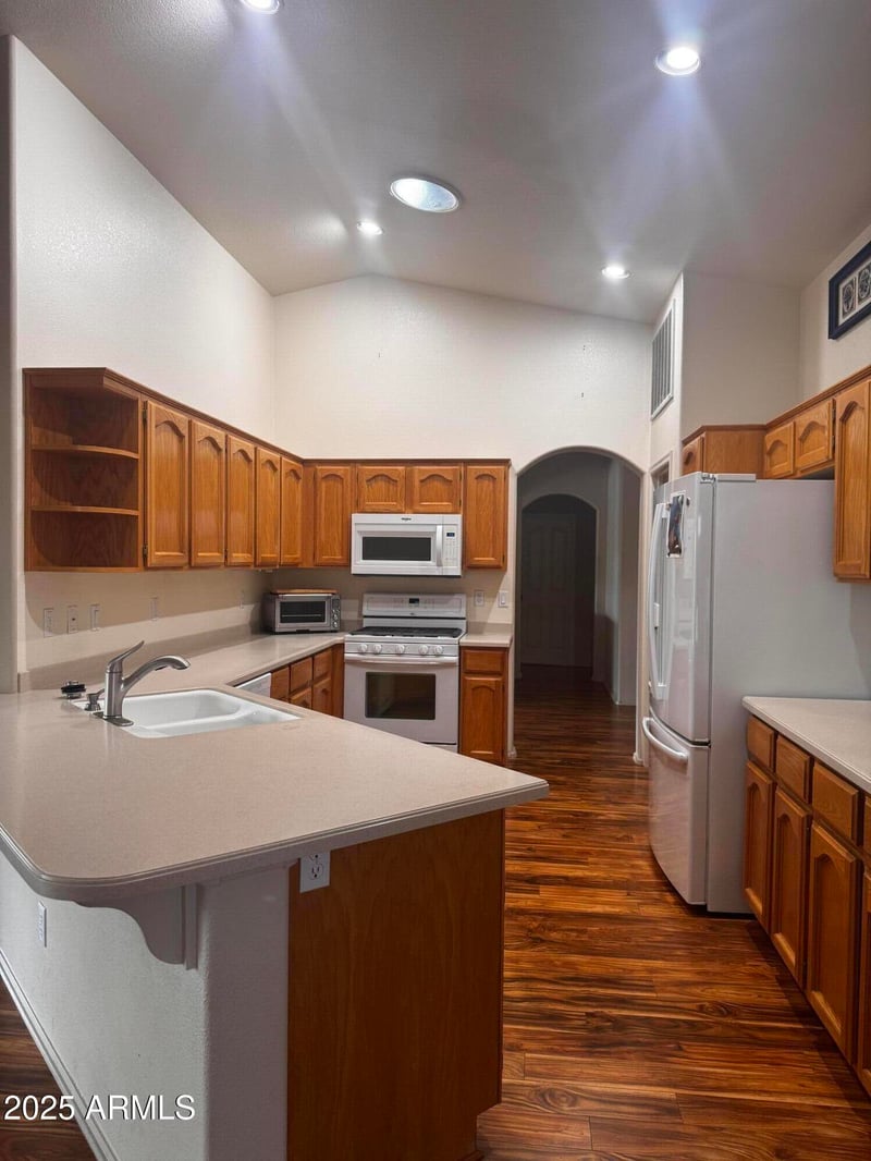 15671 Piccadilly Rd, Goodyear, AZ 85395