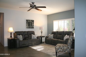 15681 Azalea Ln, Surprise, AZ 85374