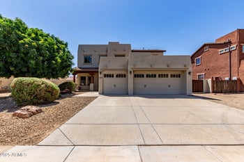 15683 Minnezona Ave, Goodyear, AZ 85395