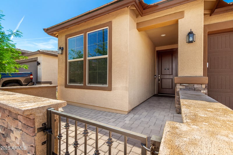 15687 Monroe St, Goodyear, AZ 85338