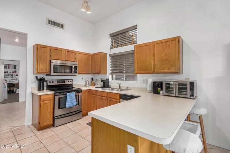 1569 Princeton Ave, Gilbert, AZ 85234