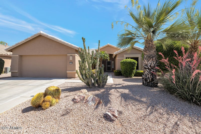 15690 Earll Dr, Goodyear, AZ 85395