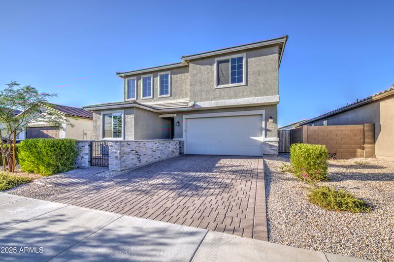 15696 Monroe St, Goodyear, AZ 85338