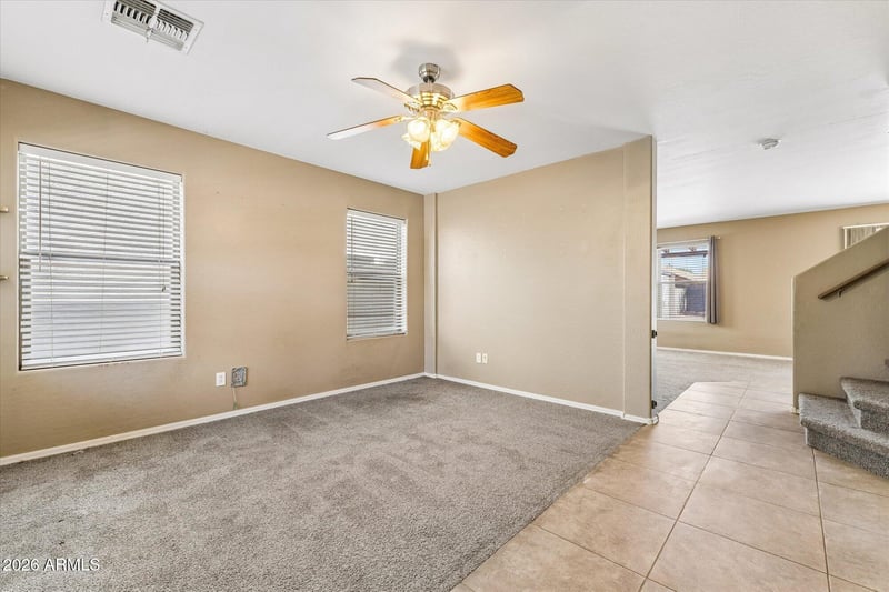 157 Desert Vista Trl, San Tan Valley, AZ 85143