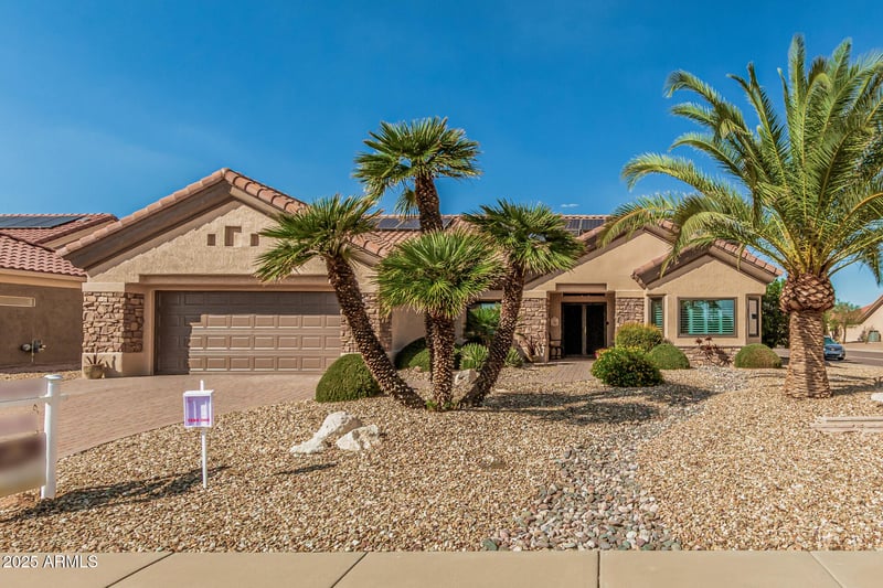 15704 Heritage Dr, Sun City West, AZ 85375