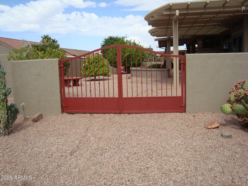 15705 Greystone Dr, Sun City West, AZ 85375