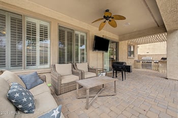 15708 Shangri La Rd, Surprise, AZ 85379