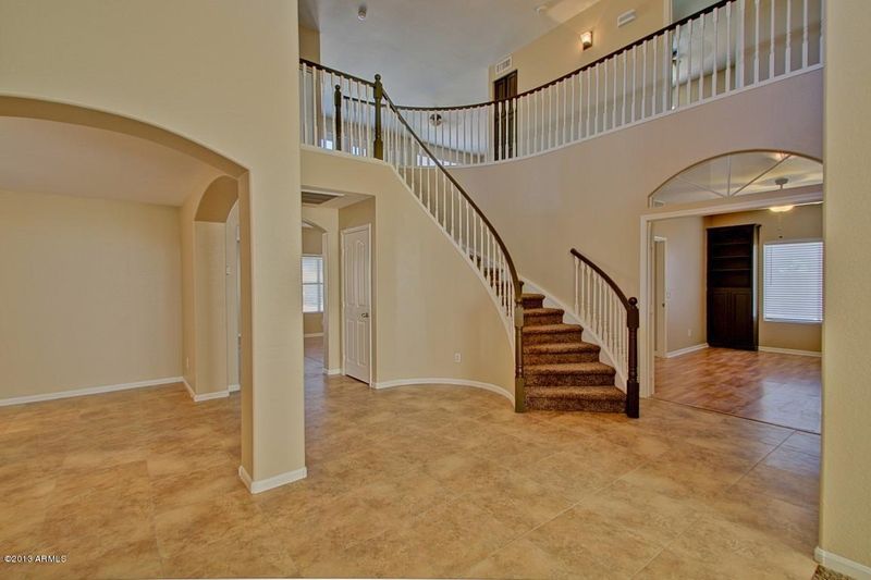 1571 E Horseshoe Ave, Gilbert, AZ 85296
