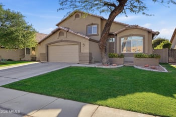 1571 Monterey St, Gilbert, AZ 85233