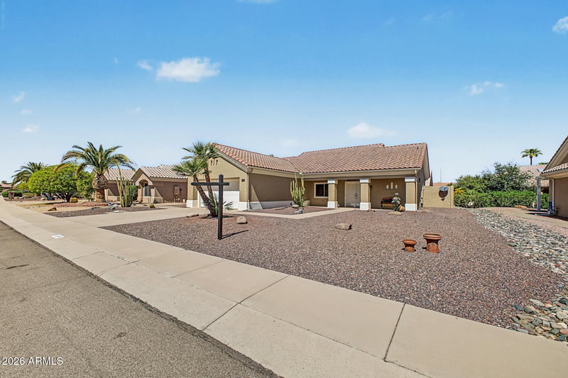 15712 W Sentinel Dr, Sun City West, AZ 85375