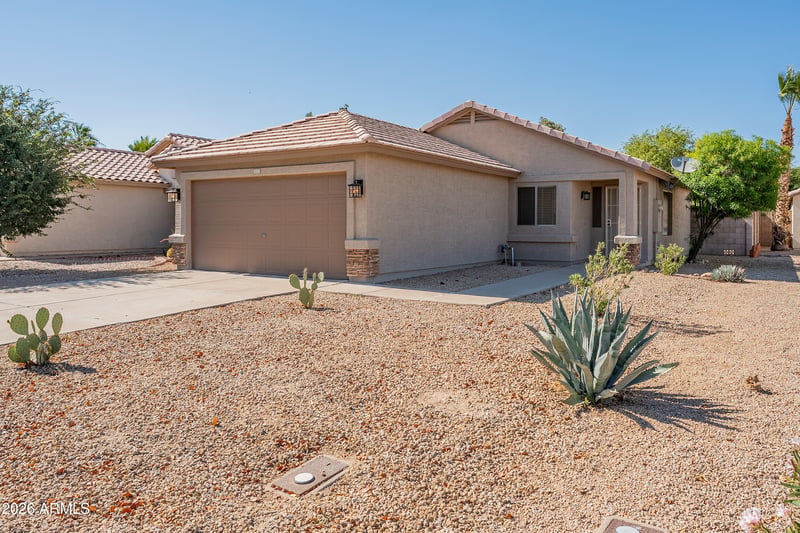 15712 Smokey Dr, Surprise, AZ 85374