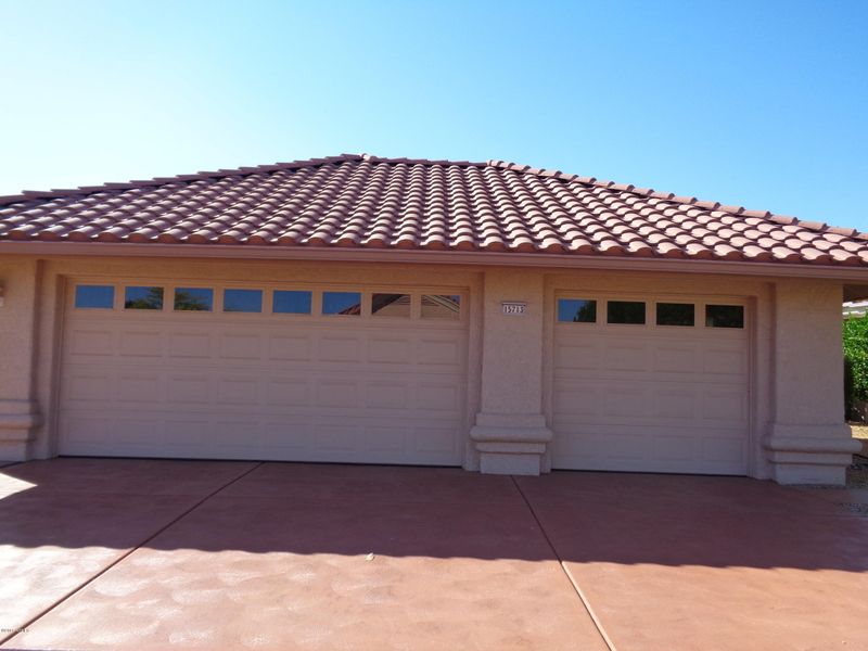 15713 W Huron Dr, Sun City West, AZ 85375