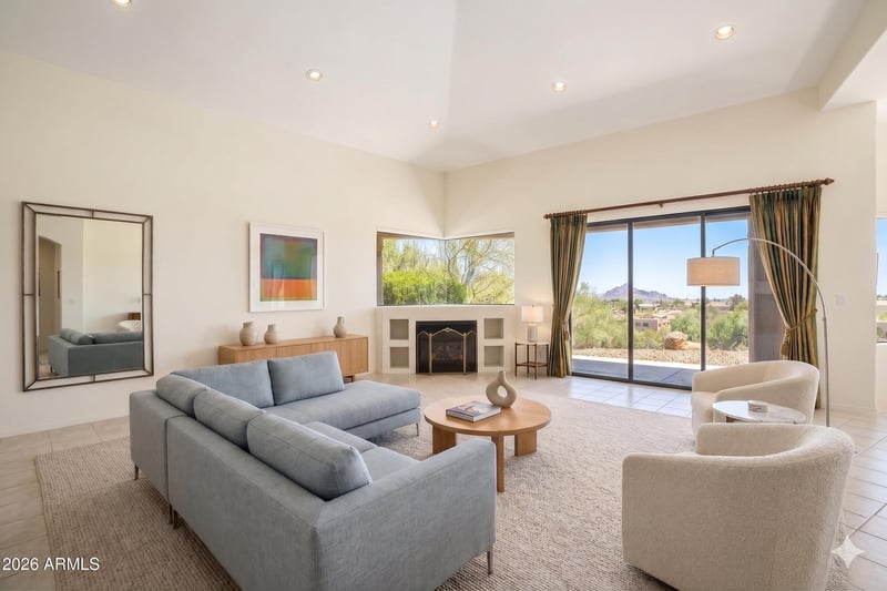 15716 Sunburst Dr, Fountain Hills, AZ 85268