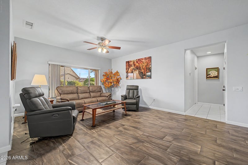 15717 W Cimarron Dr, Surprise, AZ 85374