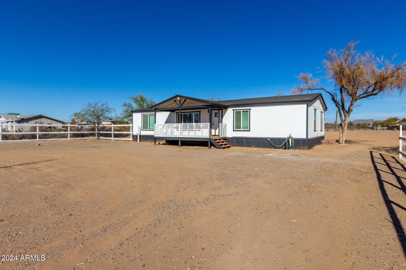 15718 Remuda Dr, Surprise, AZ 85387