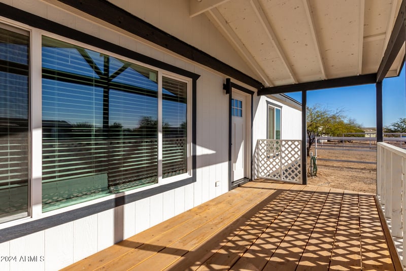 15718 Remuda Dr, Surprise, AZ 85387