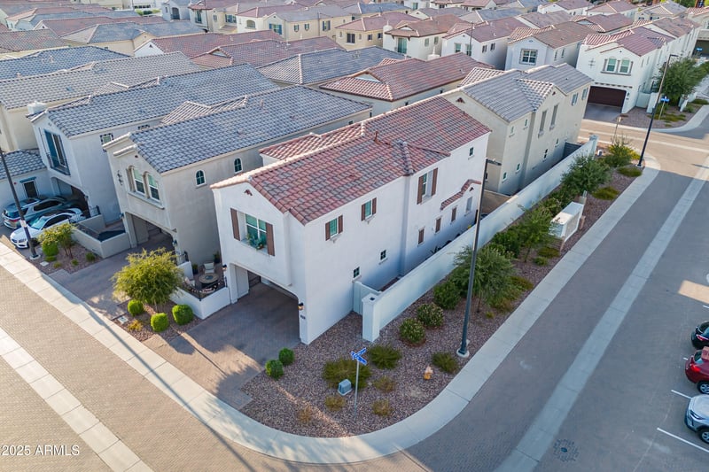 1572 Dublin St, Gilbert, AZ 85295