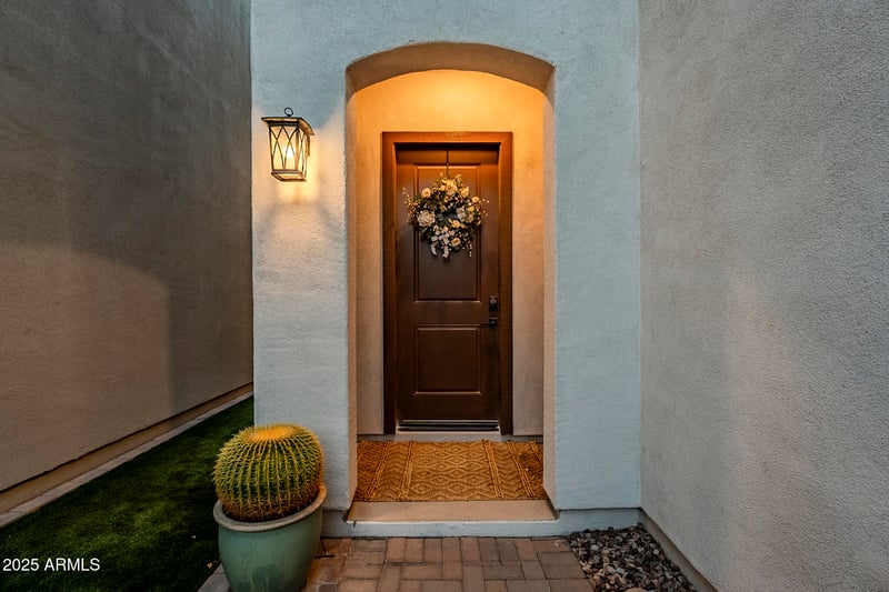 1572 Dublin St, Gilbert, AZ 85295