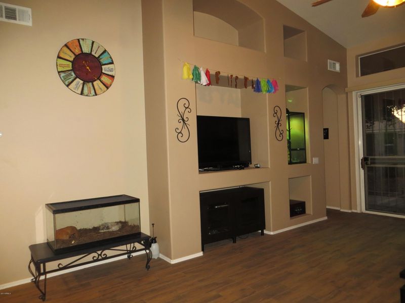 1572 E Shannon St, Chandler, AZ 85225