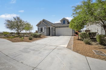 15720 182nd Ave, Goodyear, AZ 85338