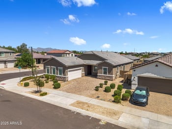 15730 Adams St, Goodyear, AZ 85338