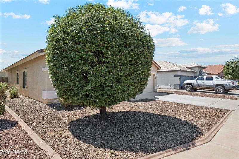 15733 Ventura St, Surprise, AZ 85379