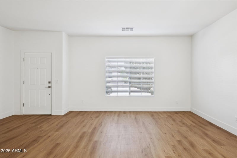 15733 Ventura St, Surprise, AZ 85379