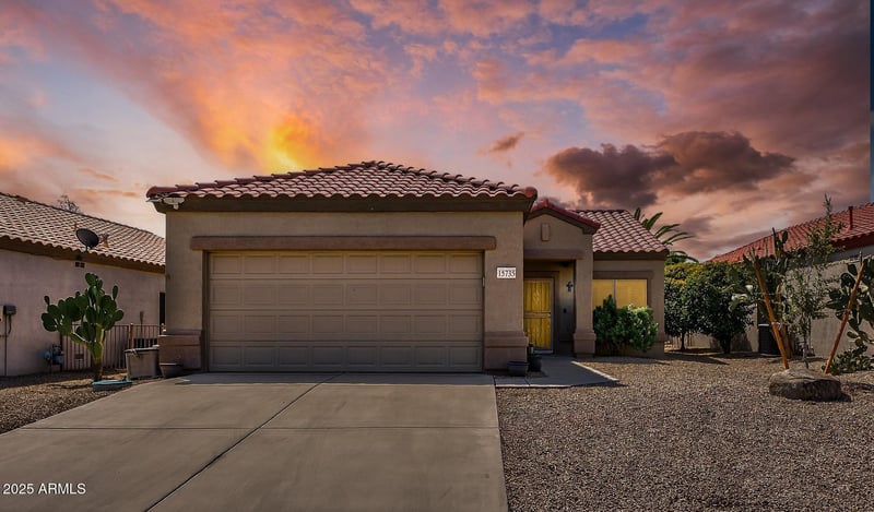 15735 Arrowhead Dr, Surprise, AZ 85374