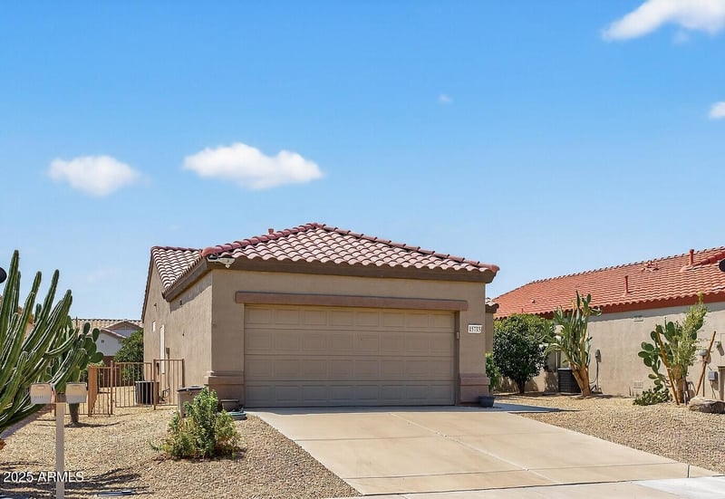 15735 Arrowhead Dr, Surprise, AZ 85374