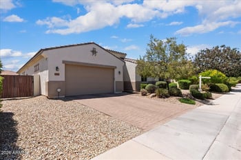 15737 W Wilshire Dr, Goodyear, AZ 85395