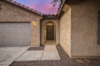 15740 Shaw Butte Dr, Surprise, AZ 85379