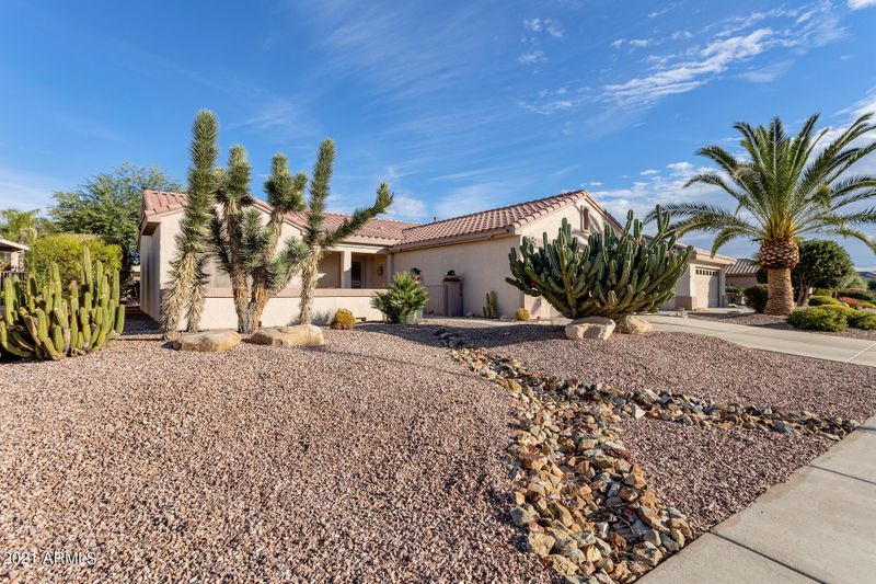 15744 W Goldenrod Dr, Surprise, AZ 85374